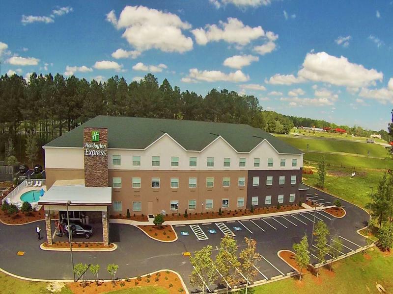 Holiday Inn Express Defuniak Springs By Ihg Exterior foto